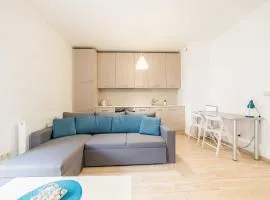 Dębiec Comfort Apartment by BookingHost