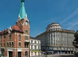 LazeMaze Hostel