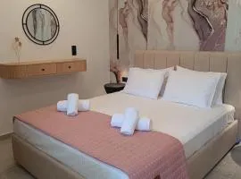 Th Tsimas Luxury studio 4