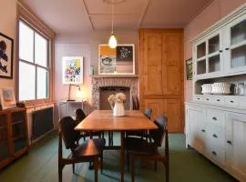 Stylish and cosy home close to Hastings Old Town