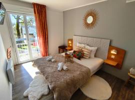 Kamea Club La Gironie โรงแรมในTurenne