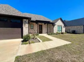 Gillian Grove in South Tyler