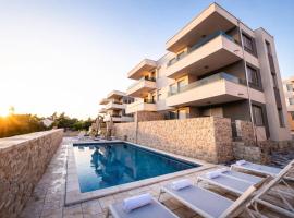 Meridian Pool Residences, hotel di Novalja
