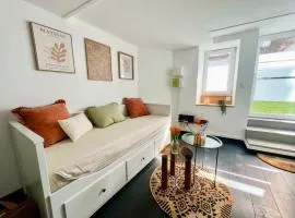 Jardin et terrasse - maison 2 pers - centre angouleme