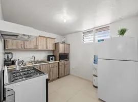 Cozy 3B House Charming and Comfortable