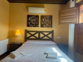 LA SOCIEDAD, hotel in Arens de Lledó