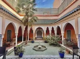 Magnifique Riad avec patio extérieur