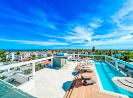 CARIBBEAN DUCASSI Tropicana HOTEL Rooftop POOL BEACH CLUB & SPA, hotel a Punta Cana