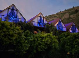 Cabañas ALPINAS, hotel v destinácii Patate
