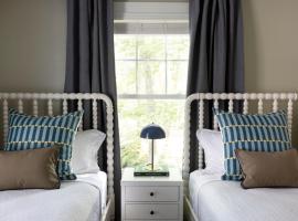 The Lodge on the Cove, hotel Kennebunkportban