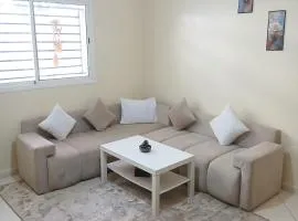 Elegant well equipped apartment close to the sea