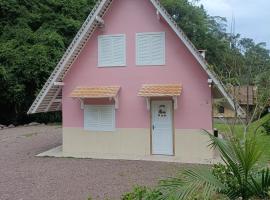 Chalé Fava Ipiranga Rodeio, Hotel in Rodeio