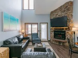 643 Silvercreek Inn Condo
