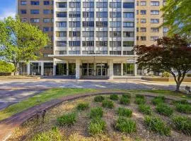 CityGlow Two-Bedroom Escape 12th Floor Downtown ATL