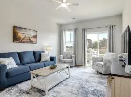 2 Mi to Ocean Isle Beach! Coastal Getaway w/ Patio