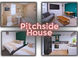 Pitchside House Walk to Anfield sleeps 7