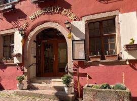 Hôtel Le Sarment d'Or: Riquewihr şehrinde bir otel
