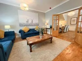 Spacious Drymen Village Retreat