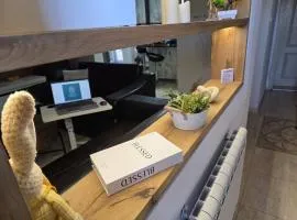 Villa Toni Mediterranean Family Lake Retreat