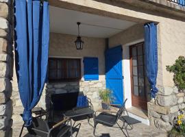 Aurelia Verdon, Hotel in Angles