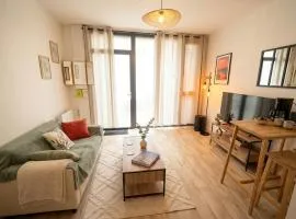 Chaleureux en plein centre ville et calme à Lorient