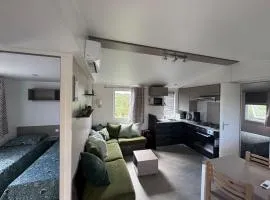 Bungalow 184B 6 personnes Wi-Fi Camping 4 étoiles Lac des Rêves