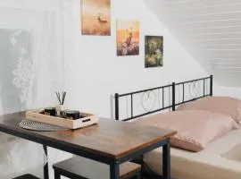 Doppelzimmer 3 Balance - Suhitha´s Gästehaus Villingen-Schwenningen