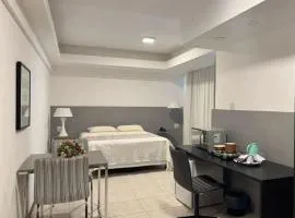 Studio confortável e bem localizado
