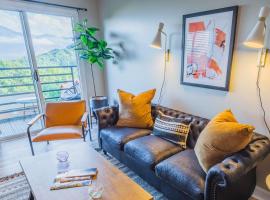 The Higher the Hair - 2BR Condo for 4 facing Park, Wifi, hotel a Gatlinburg