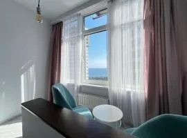 27 Pearl - The Breeze