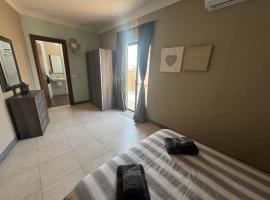 Tommy's Retreat Xewkija, hotel i Xewkija