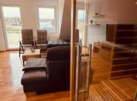 Dachwohnung mit Südbalkon Sauna und Strandkorb