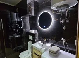 City Center Luxury Apartment Lara