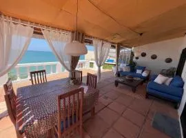 Waterfront house in Toubab Dialaw