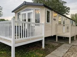 Prestige Static Caravan on 5 Star Holiday Park