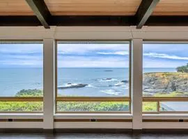 Oceanfront Dream Hideaway and Retreat