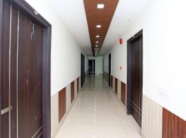 OYO 29427 Mehak Garden: Sirsa şehrinde bir otel