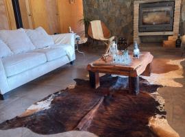 Refugio la Estancia, Hotel in El Torreón