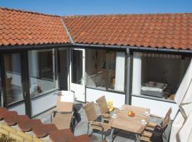 4 person holiday home in Allinge, hotel em Allinge