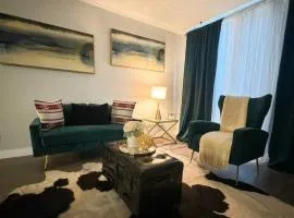 Hollywood Apartments Mario & No Themed With Pool FREE parking and WIFI