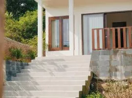La Docta Lombok - 1BR Modern Villa Near Mandalika Circuit & 7 Min to Tanjung Aan Beach