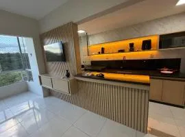 Conforto e Localização - Apto Completo com Estacionamento em Vitória