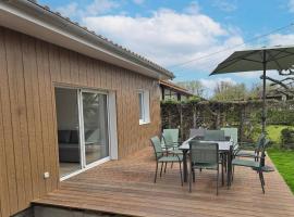 Maison avec parking, animaux OK - 6 pers. - FR-1-616-573, Hotel in Le Fleix