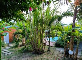 Gites kaz à klemence - Bungalow Catalpa, khách sạn ở Anse-Bertrand