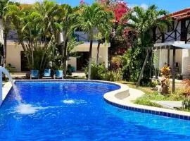 Bangalô 11 - 8 minutos do mar, com piscina e ar condicionado