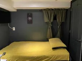 Luxury KIA Room H