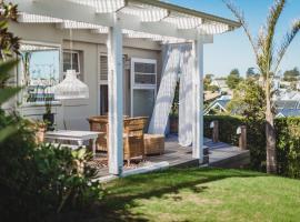 Palms Manor on Kingswood Golf Estate, hotel a George
