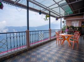 Himavati Retreat, hotell i Darjeeling