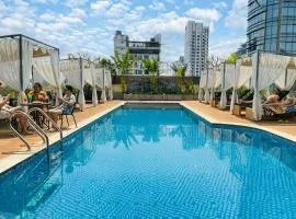 Monivong Clover Hotel Formerly G Mekong Hotel