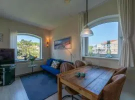Cozy Dune-View Apartment